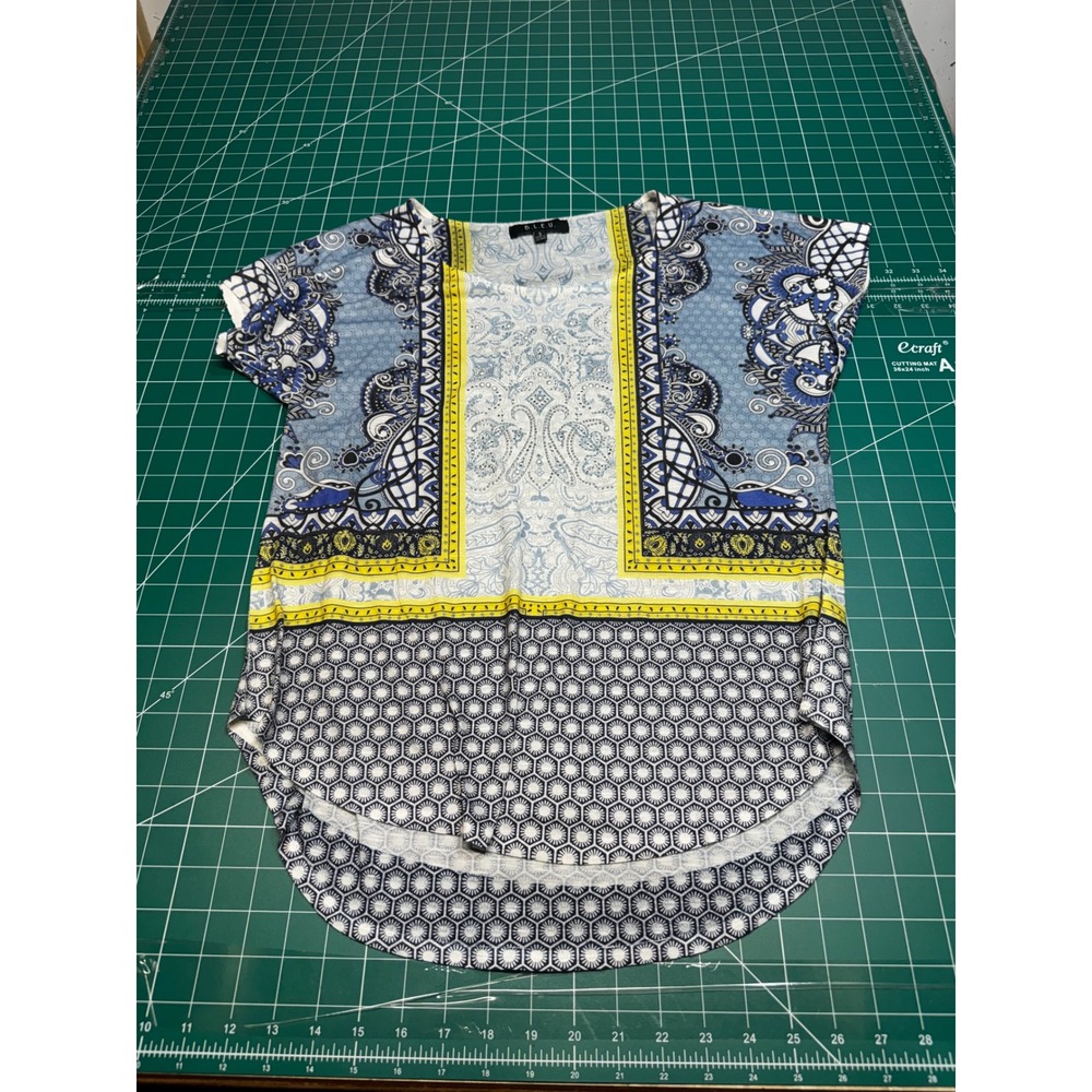 B.L.E.U. Womens Blue Yellow Paisley Geometric High Low Short Sleeve Top Small